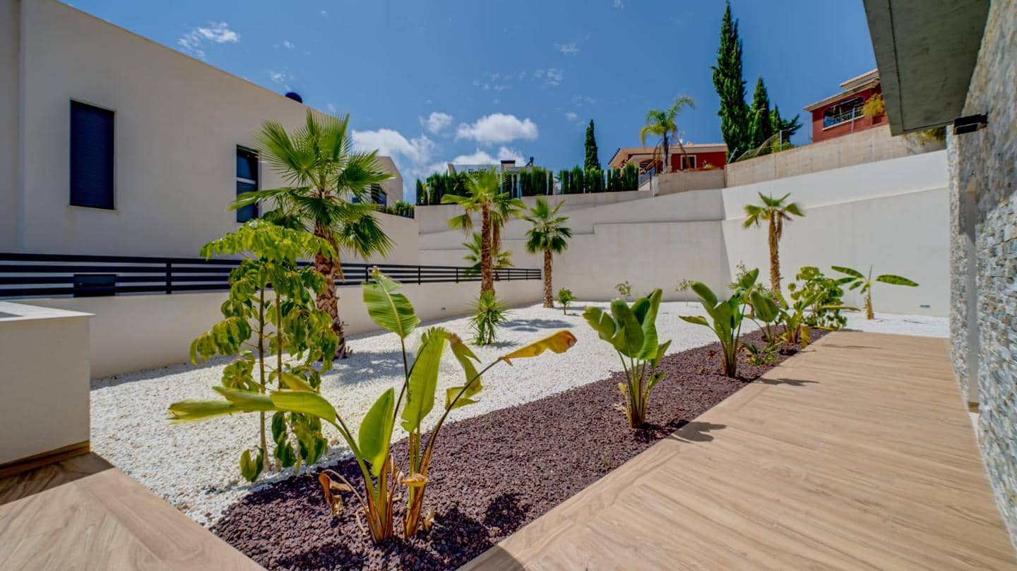 4 Zimmer Villa zu verkaufen in Finestrat mit Pool Garage - 730.000 € (Ref: 7735127)