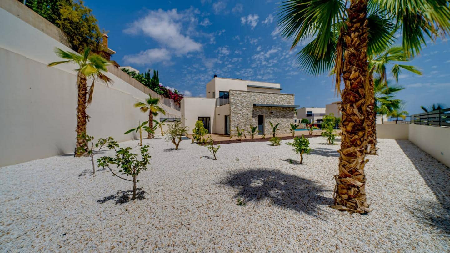 4 Zimmer Villa zu verkaufen in Finestrat mit Pool Garage - 730.000 € (Ref: 7735127)