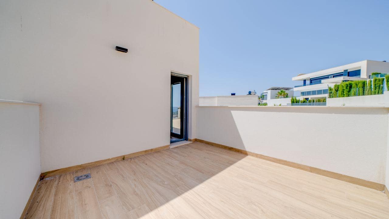 4 Zimmer Villa zu verkaufen in Finestrat mit Pool Garage - 730.000 € (Ref: 7735127)