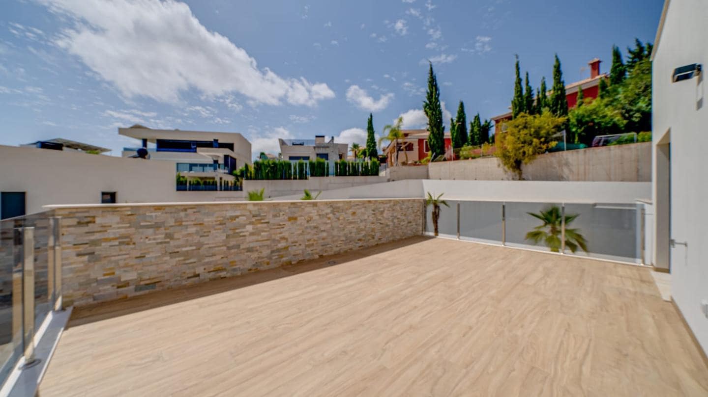 4 Zimmer Villa zu verkaufen in Finestrat mit Pool Garage - 730.000 € (Ref: 7735127)