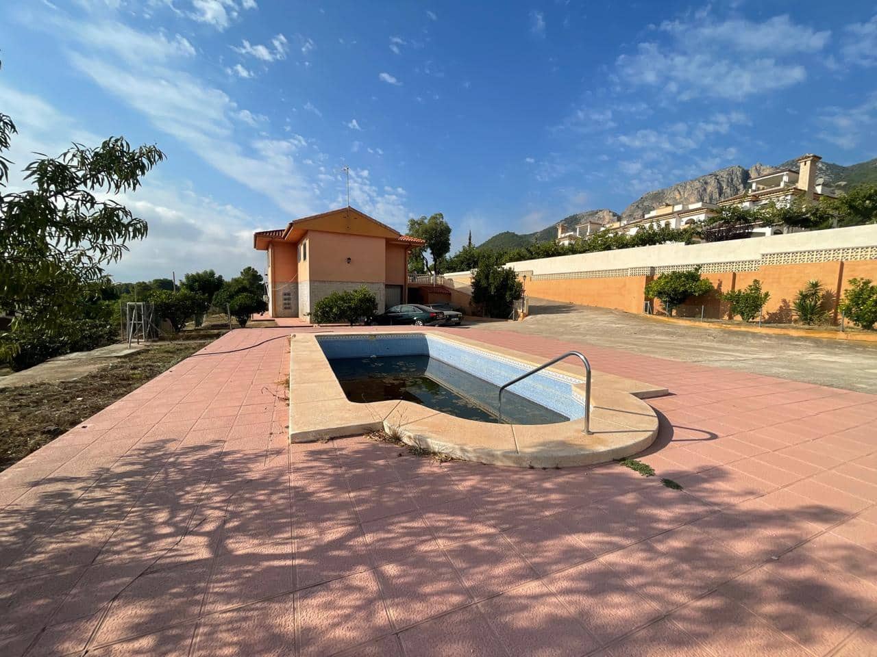 5 chambre Villa/Maison à vendre à Polop avec piscine garage - 636 500 € (Ref: 7786965)