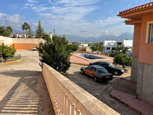 5 chambre Villa/Maison à vendre à Polop avec piscine garage - 636 500 € (Ref: 7786965)