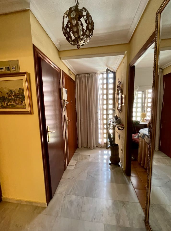 2 soverom Leilighet til salgs i Benidorm med garasje - € 304 000 (Ref: 8153968)