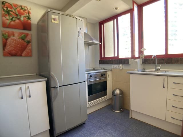 2 chambre Appartement à vendre à Rincón de Loix, Benidorm avec piscine garage - 198 000 € (Ref: 8205301)