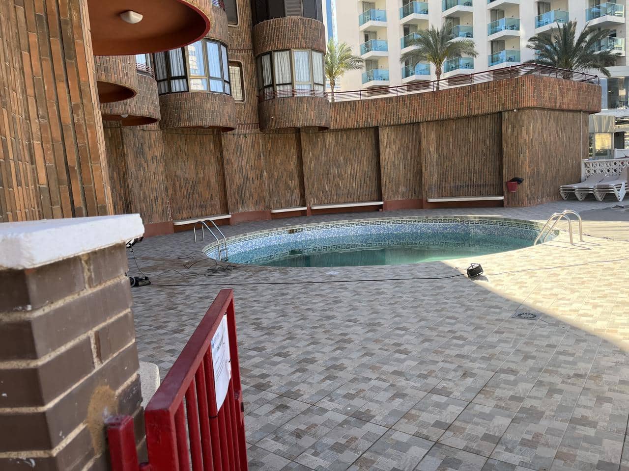 Flat for sale in Benidorm with pool garage - € 231,000 (Ref: 8271602)