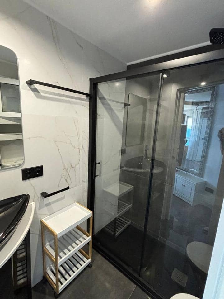 Flat for sale in Benidorm with pool garage - € 231,000 (Ref: 8271602)