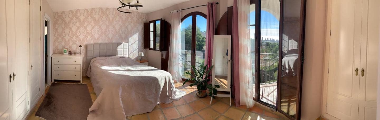 3 slaapkamer Villa te koop in Finestrat met zwembad - € 345.000 (Ref: 8296901)