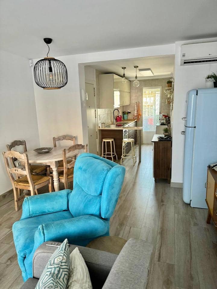 2 soveværelse Lejlighed til salg i Benidorm med swimmingpool garage - € 371.000 (Ref: 8360809)