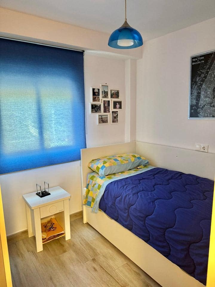 2 soveværelse Lejlighed til salg i Benidorm med swimmingpool garage - € 371.000 (Ref: 8360809)