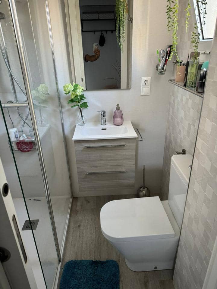 2 soveværelse Lejlighed til salg i Benidorm med swimmingpool garage - € 371.000 (Ref: 8360809)