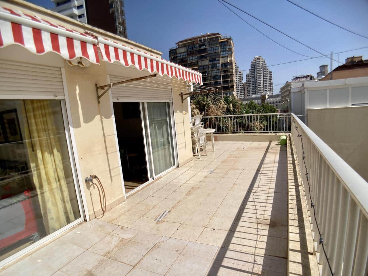 5 chambre Appartement à vendre à Benidorm avec garage - 540 000 € (Ref: 8374545)