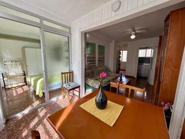 1 chambre Appartement à vendre à Juzgados - Plaza de Toros, Benidorm avec piscine garage - 212 000 € (Ref: 8488213)