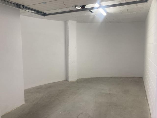 Garage till salu i Centro Urbano, Benidorm - 39 500 € (Ref: 8536024)