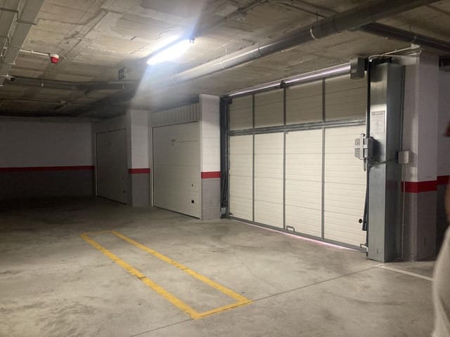 Garage till salu i Centro Urbano, Benidorm - 39 500 € (Ref: 8536024)
