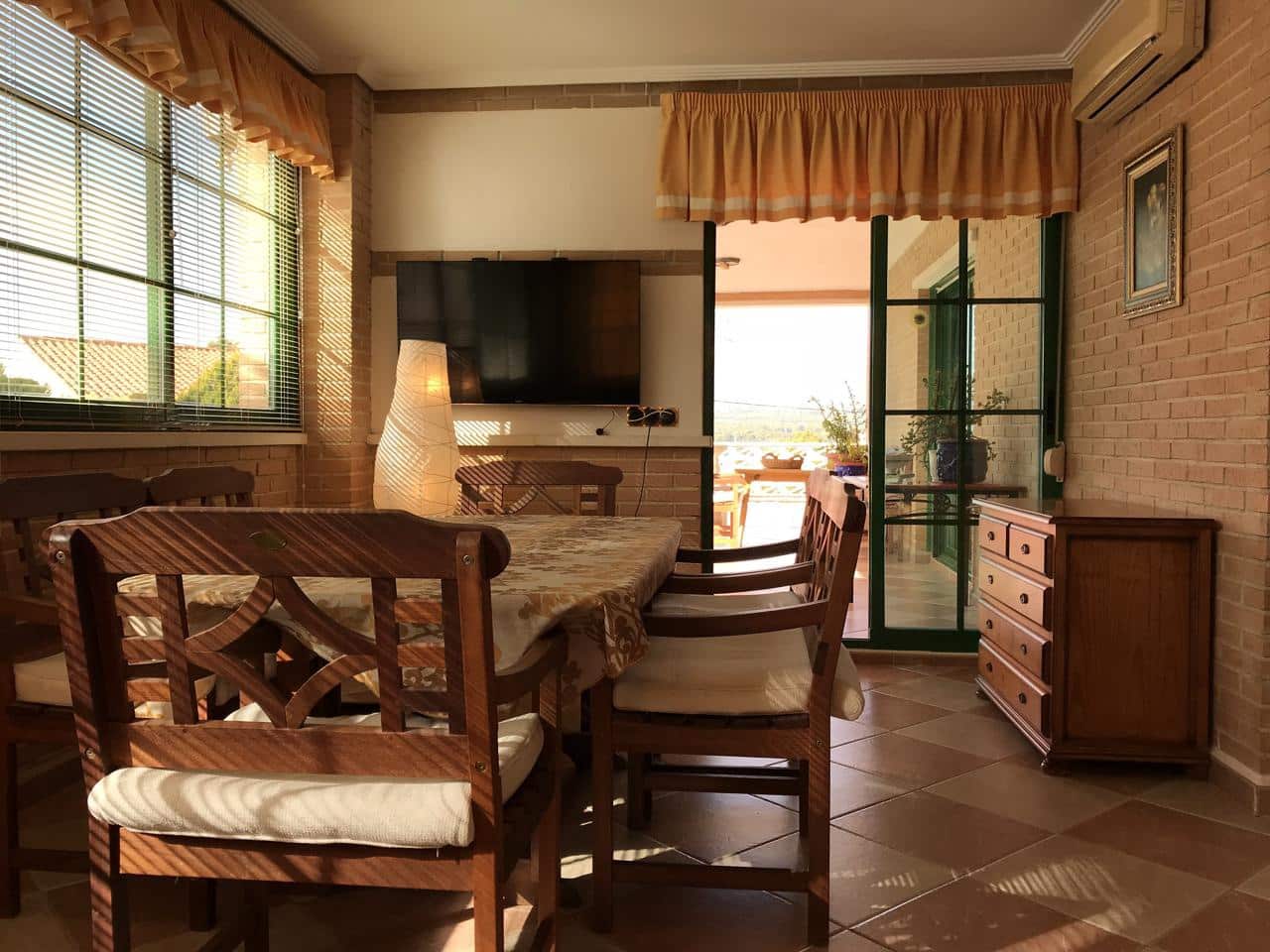 8 soverom Villa til salgs i Benidorm med svømmebasseng garasje - € 970 000 (Ref: 8541012)