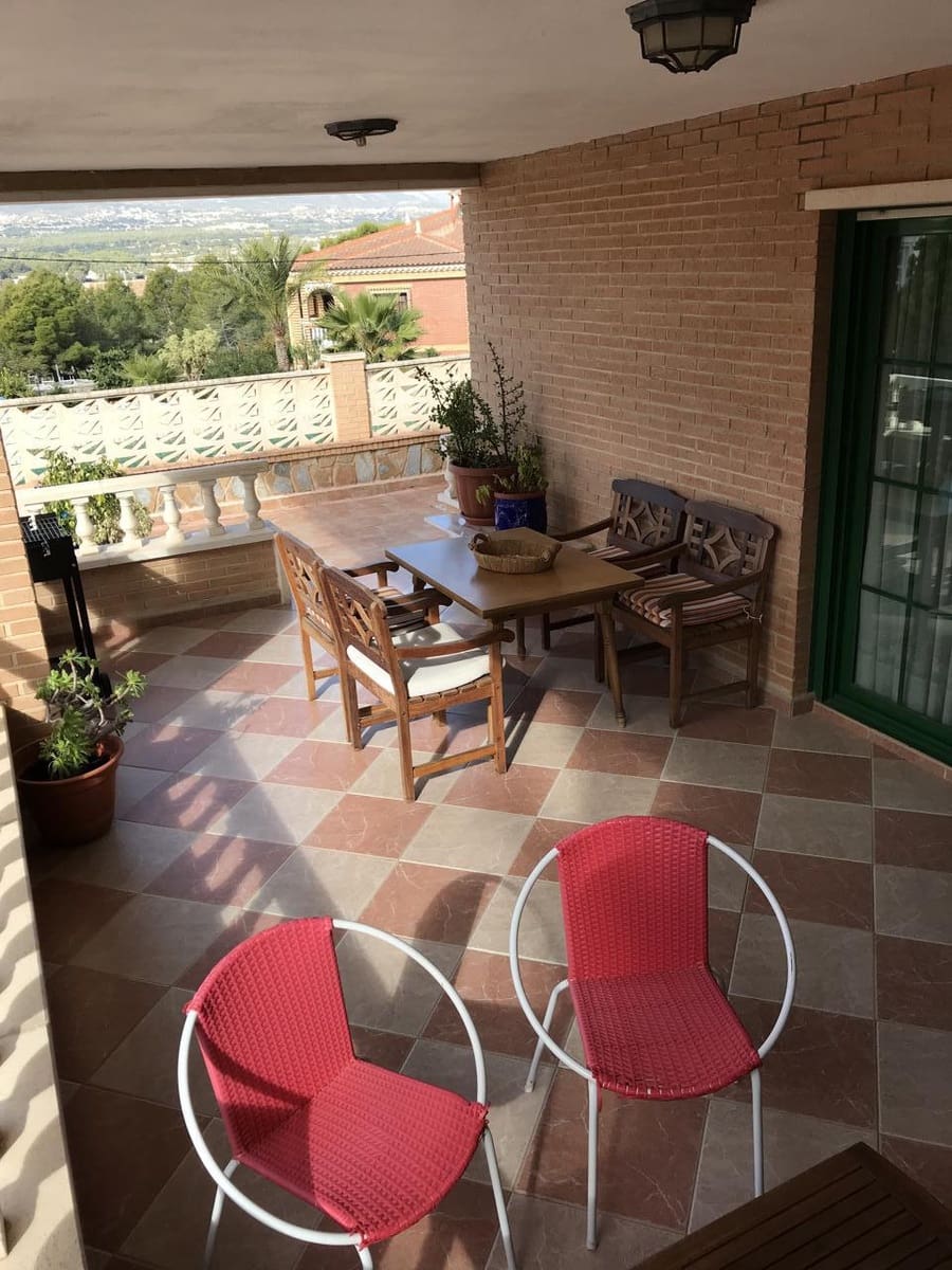 8 soverom Villa til salgs i Benidorm med svømmebasseng garasje - € 970 000 (Ref: 8541012)