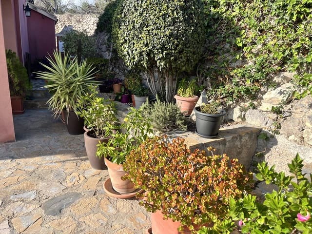 4 quarto Moradia para venda em Finestrat Pueblo, Finestrat com piscina garagem - 465 000 € (Ref: 8580723)