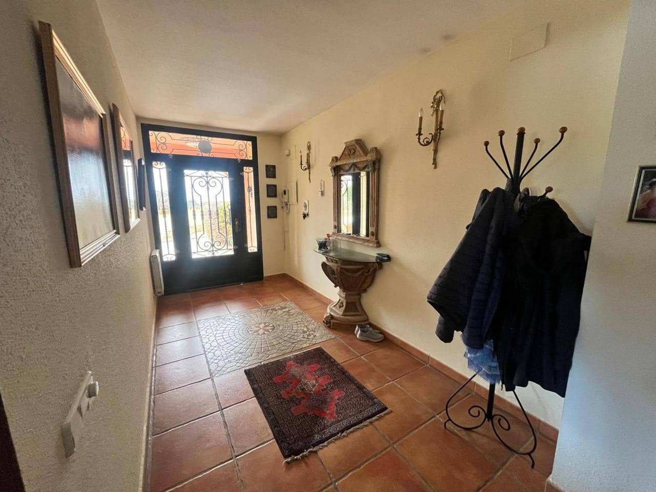 5 soveværelse Villa til salg i Alfaz del Pi / L'Alfas del Pi med swimmingpool garage - € 1.750.000 (Ref: 8848124)