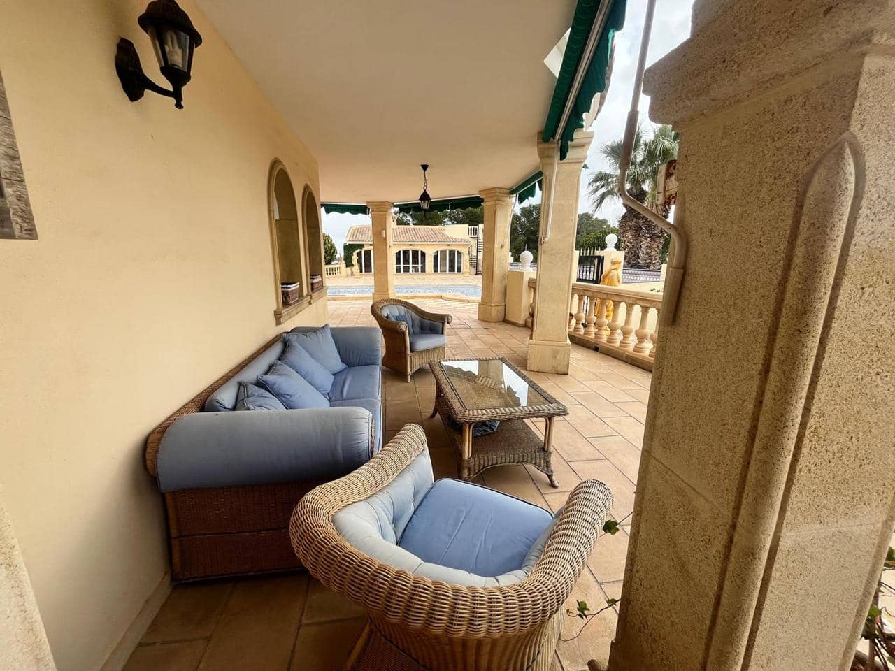 5 soveværelse Villa til salg i Alfaz del Pi / L'Alfas del Pi med swimmingpool garage - € 1.750.000 (Ref: 8848124)