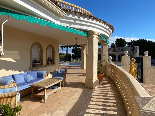 5 soveværelse Villa til salg i Escandinavia - Cautivador, Alfaz del Pi / L'Alfàs del Pi med swimmingpool garage - € 1.750.000 (Ref: 8848124)