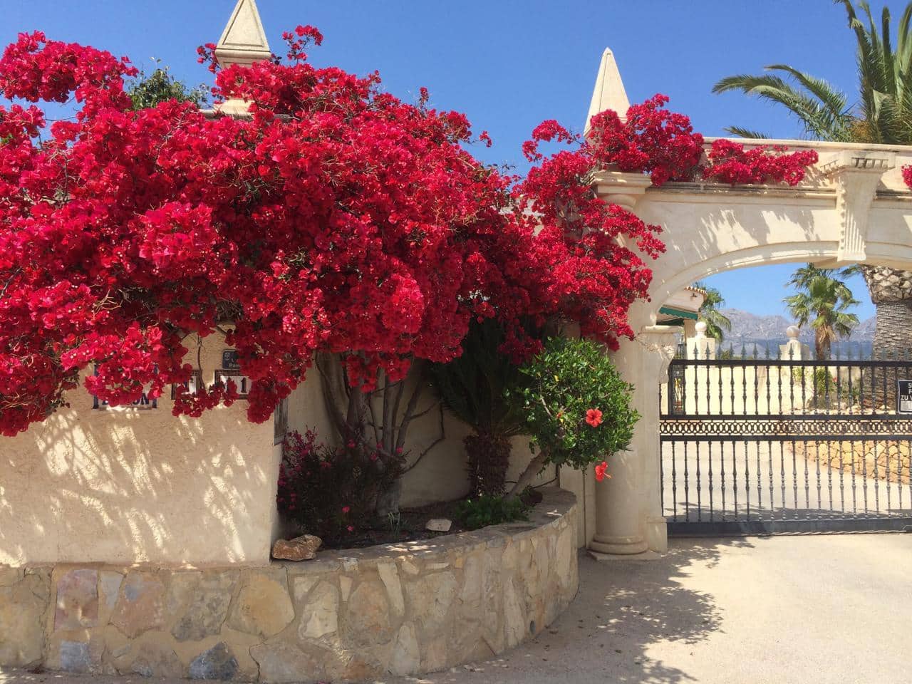 5 soveværelse Villa til salg i Alfaz del Pi / L'Alfas del Pi med swimmingpool garage - € 1.750.000 (Ref: 8848124)