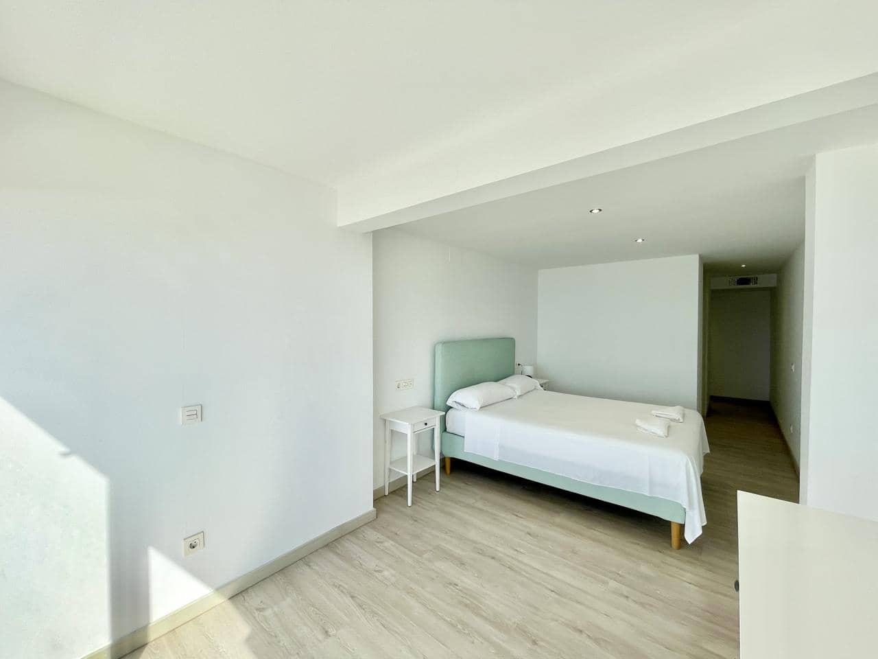 3 soveværelse Lejlighed til salg i Benidorm med garage - € 695.000 (Ref: 8935878)