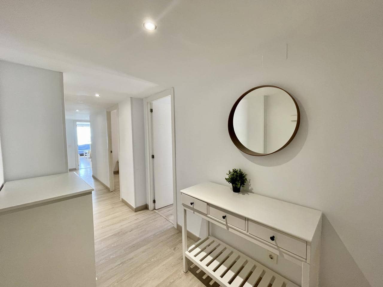 3 soveværelse Lejlighed til salg i Benidorm med garage - € 695.000 (Ref: 8935878)