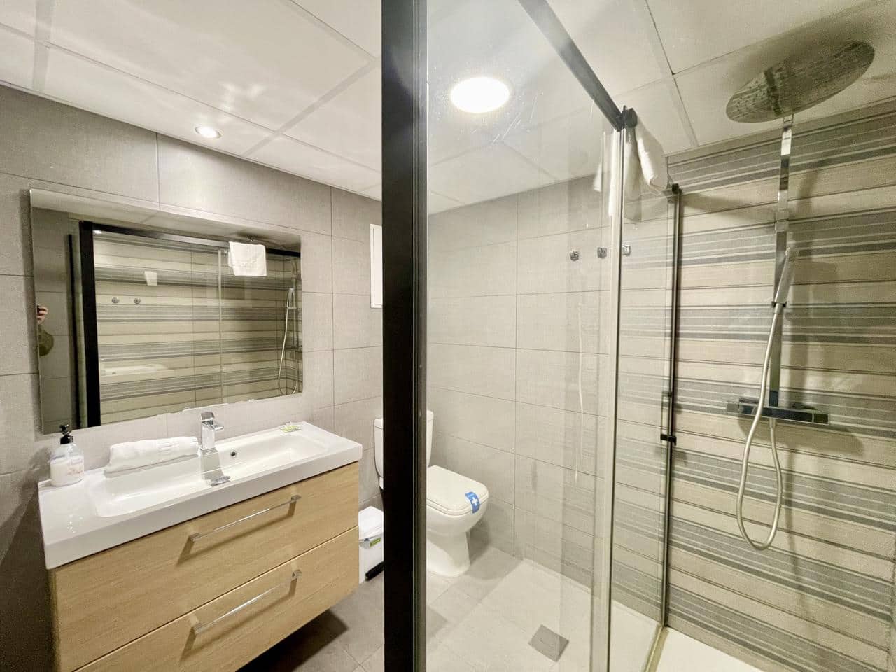 3 soveværelse Lejlighed til salg i Benidorm med garage - € 695.000 (Ref: 8935878)