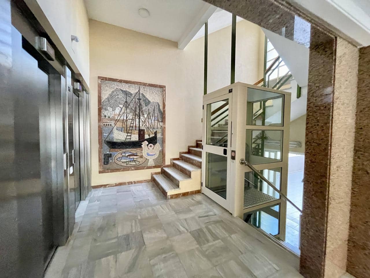 3 soveværelse Lejlighed til salg i Benidorm med garage - € 695.000 (Ref: 8935878)