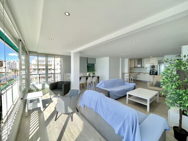 3 Zimmer Wohnung zu verkaufen in Levante, Benidorm mit Garage - 650.000 € (Ref: 8935878)