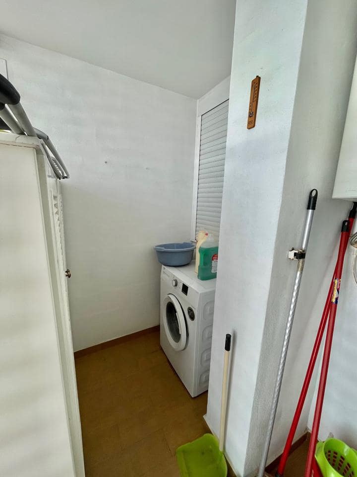 4 soveværelse Lejlighed til salg i Benidorm med garage - € 450.000 (Ref: 8992935)