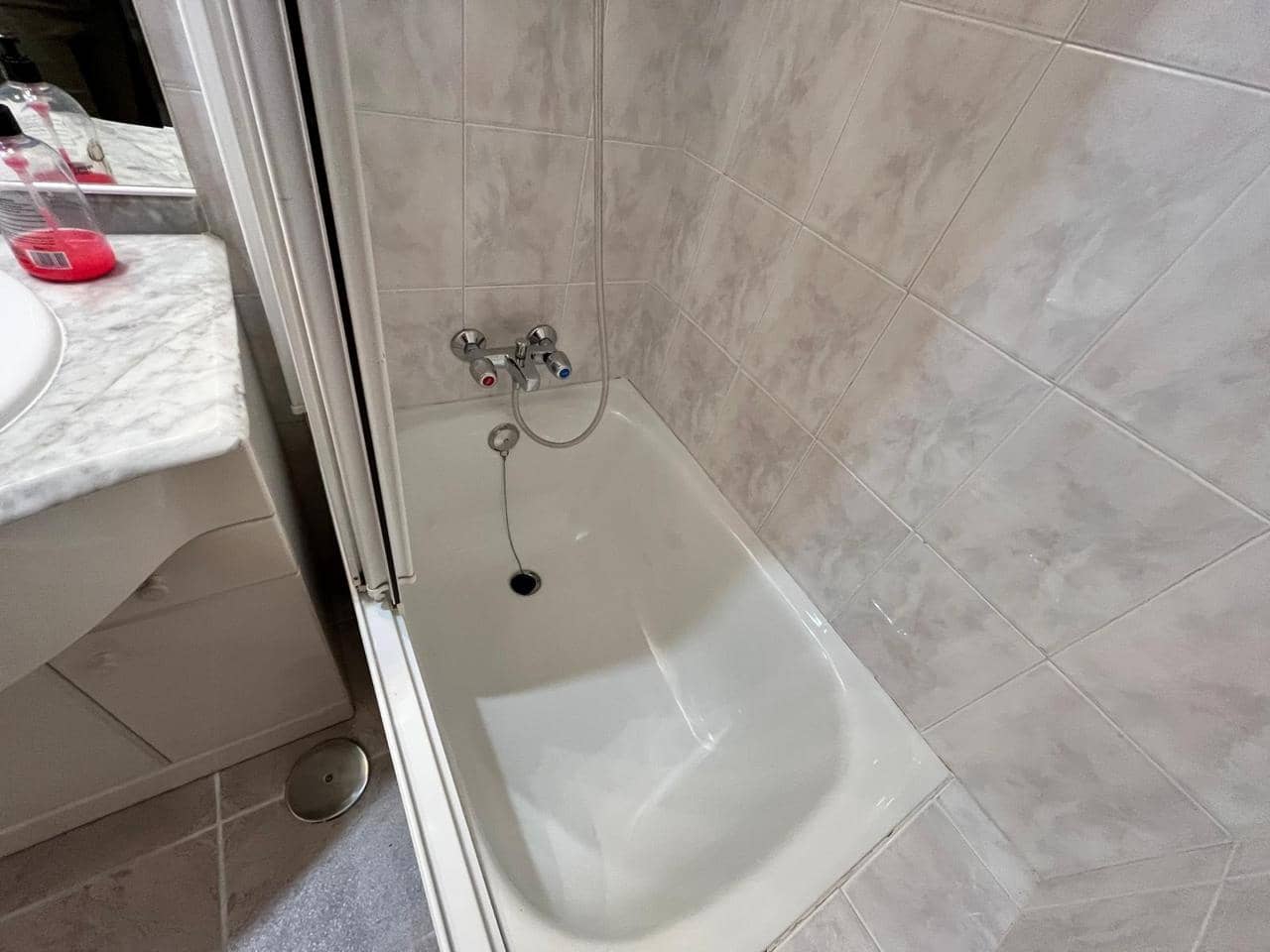 Piso de 3 habitaciones en Benidorm en venta con garaje - 266.000 € (Ref: 9035585)