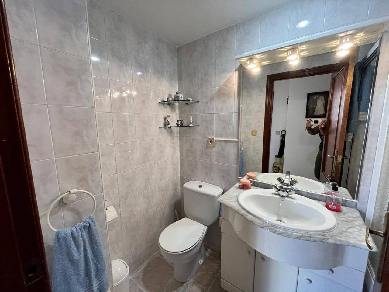 Piso de 3 habitaciones en Benidorm en venta con garaje - 266.000 € (Ref: 9035585)