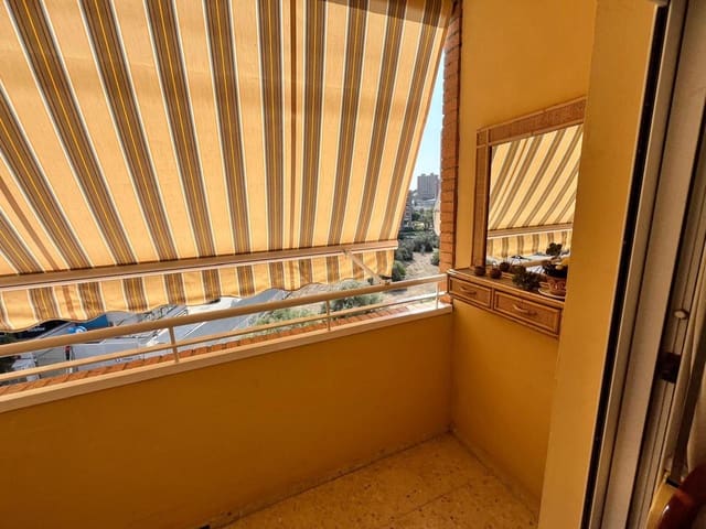 Piso de 3 habitaciones en Benidorm en venta con garaje - 266.000 € (Ref: 9035585)