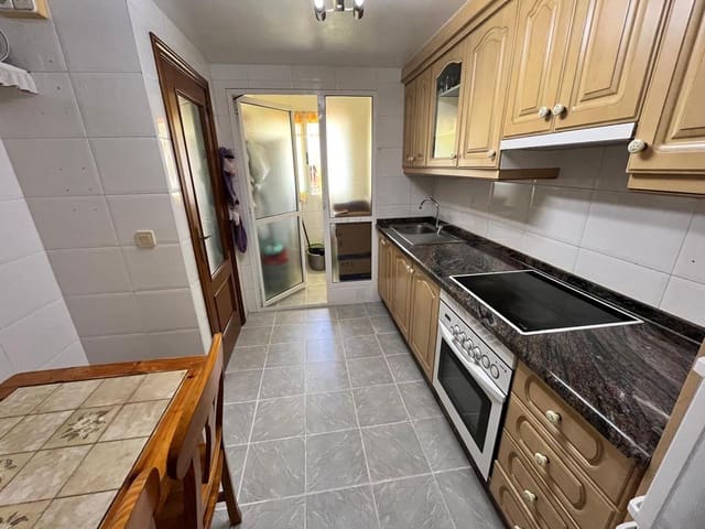 Piso de 3 habitaciones en Benidorm en venta con garaje - 266.000 € (Ref: 9035585)