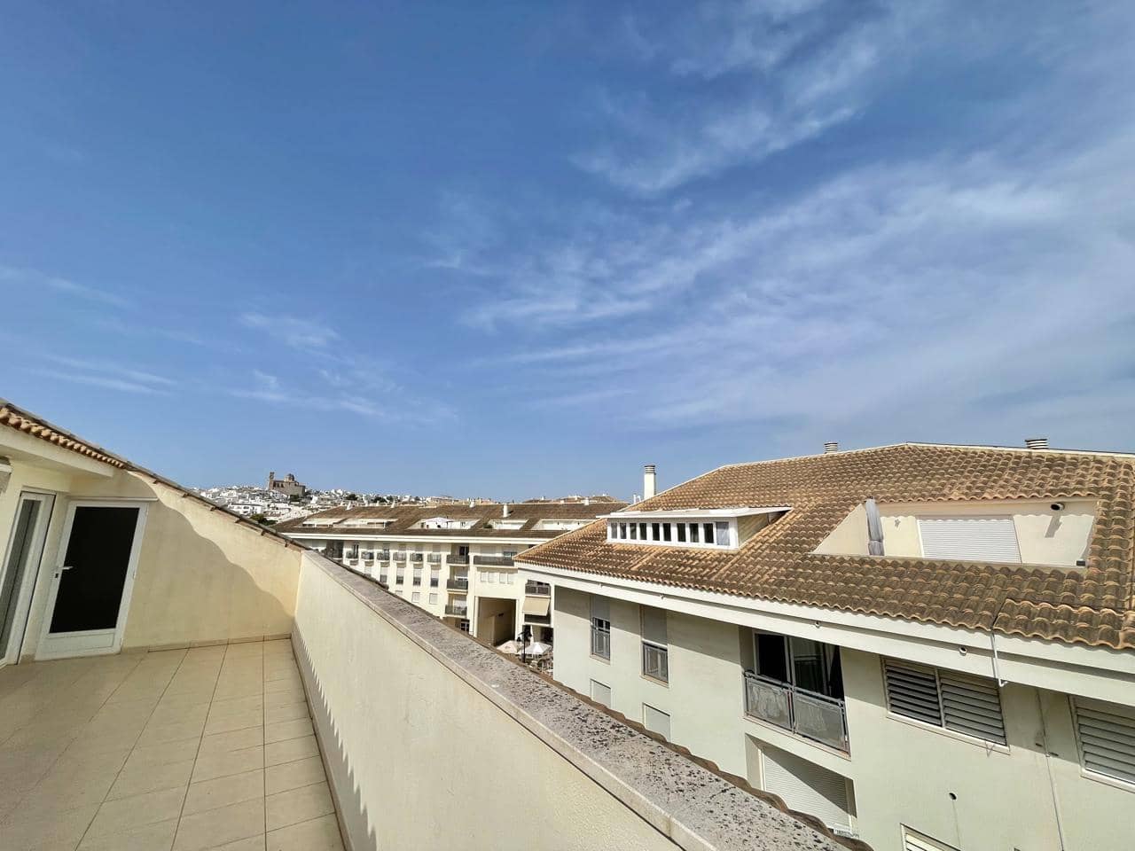 3 bedroom Flat for sale in Altea with garage - € 472,500 (Ref: 9064079)