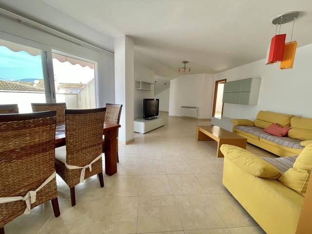 3 bedroom Flat for sale in Altea with garage - € 472,500 (Ref: 9064079)