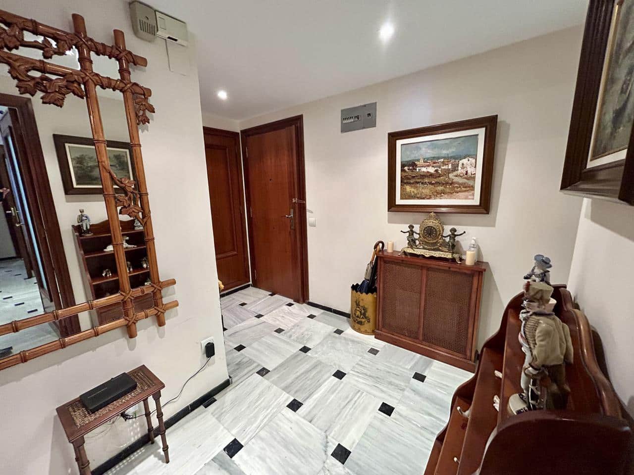 4 chambre Appartement à vendre à Benidorm avec piscine garage - 900 000 € (Ref: 9084360)