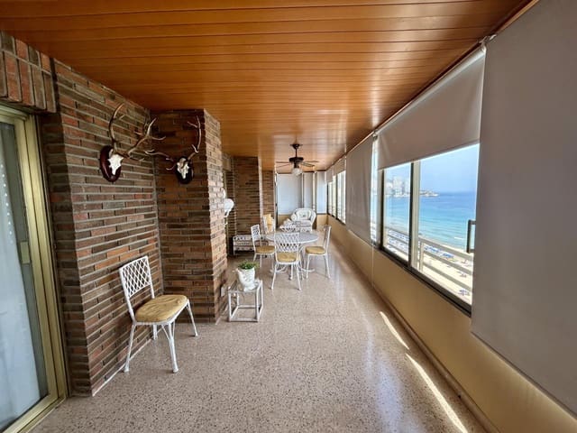 4 chambre Appartement à vendre à Levante, Benidorm avec piscine garage - 900 000 € (Ref: 9084360)