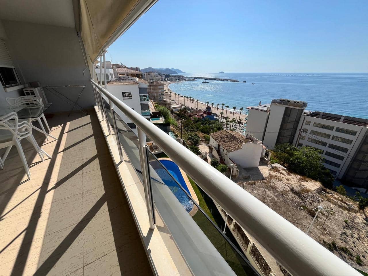 2 makuuhuone Asunto myytävänä paikassa La Villajoyosa / Vila Joiosa mukana uima-altaan 
autotalli - 420 000 € (Ref: 9105347)