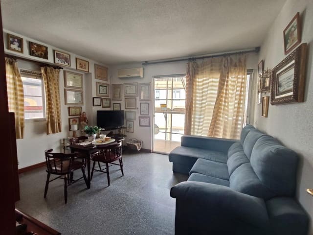 2 bedroom Flat for sale in Levante, Benidorm - € 390,000 (Ref: 9108049)