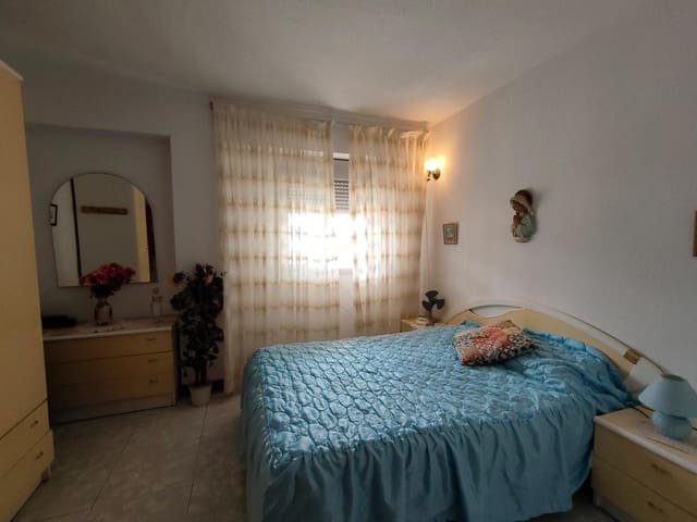 2 bedroom Flat for sale in Levante, Benidorm - € 390,000 (Ref: 9108049)