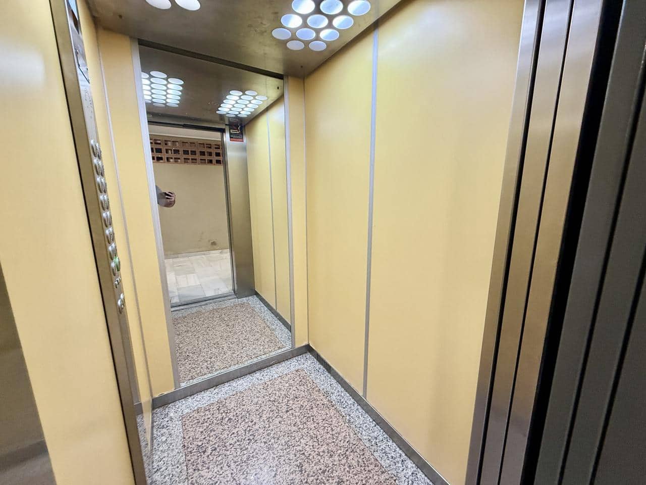 2 soveværelse Lejlighed til salg i Benidorm med swimmingpool garage - € 275.000 (Ref: 9150648)