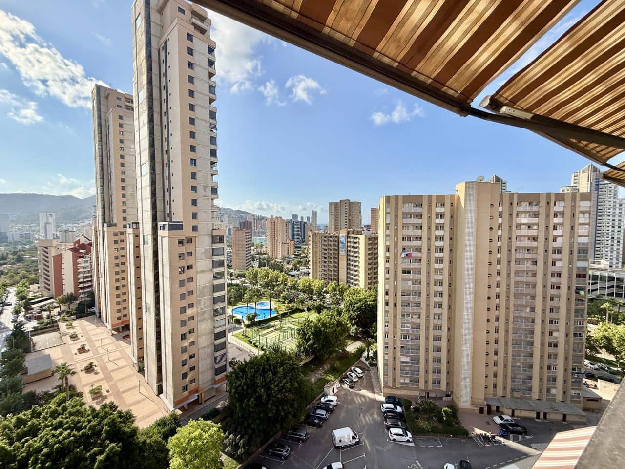 2 soveværelse Lejlighed til salg i Benidorm med swimmingpool garage - € 275.000 (Ref: 9150648)