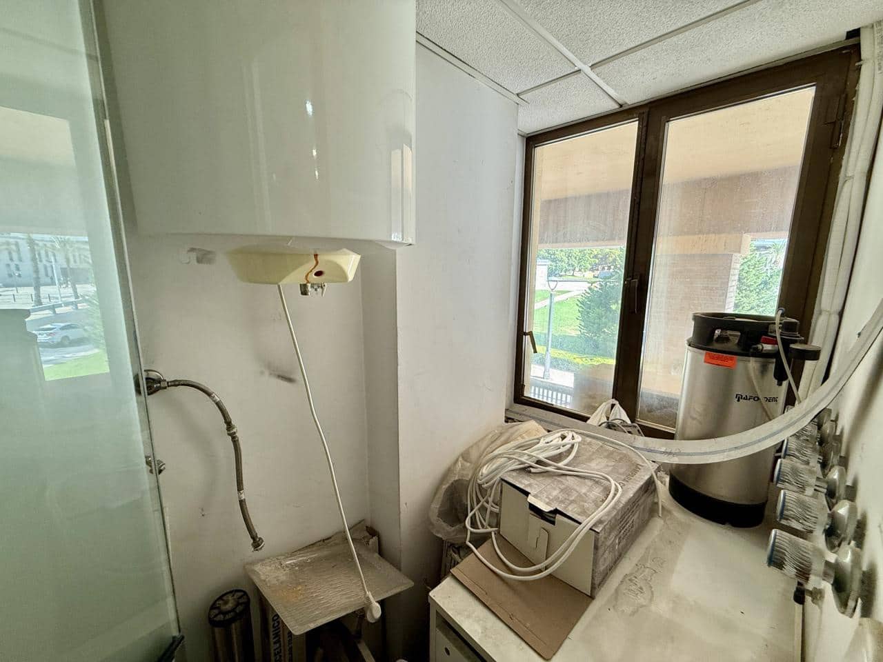 3 bedroom Office for sale in Benidorm - € 180,000 (Ref: 9162831)