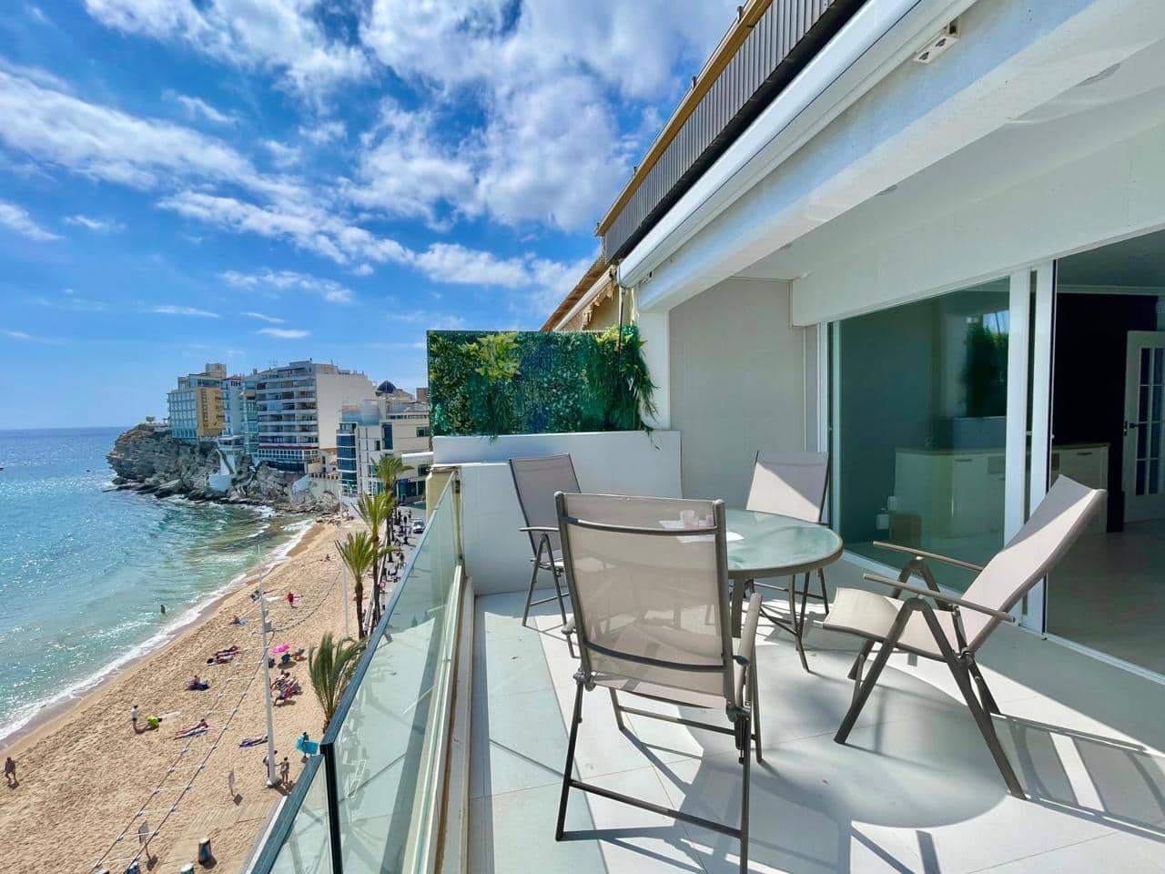 3 soveværelse Lejlighed til salg i Benidorm - € 700.000 (Ref: 9187454)