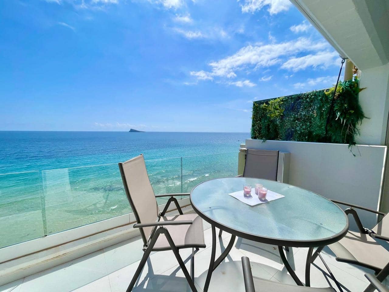 3 soveværelse Lejlighed til salg i Benidorm - € 700.000 (Ref: 9187454)