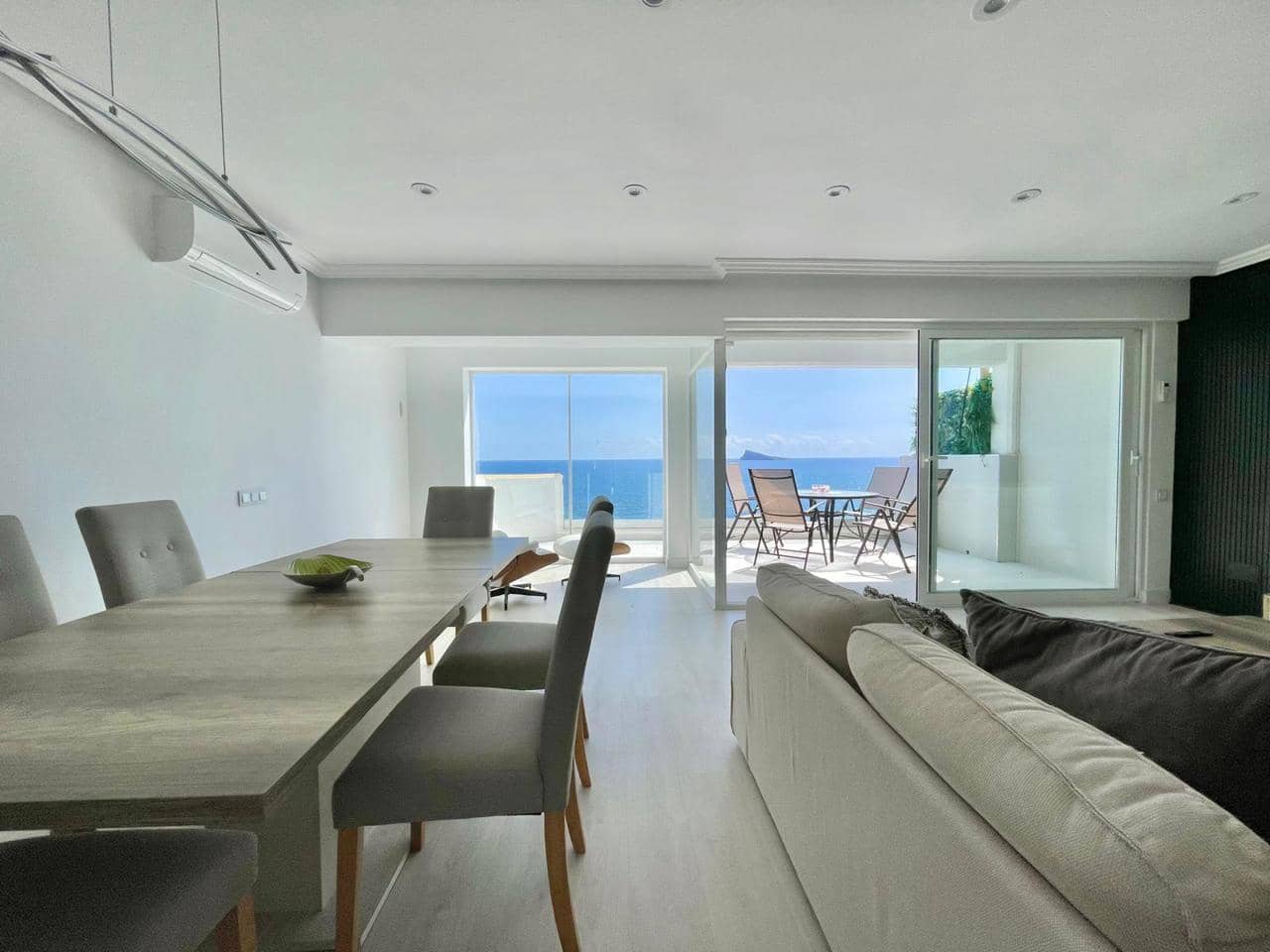 3 soveværelse Lejlighed til salg i Benidorm - € 700.000 (Ref: 9187454)