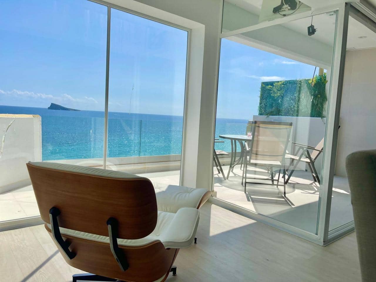 3 soveværelse Lejlighed til salg i Benidorm - € 700.000 (Ref: 9187454)