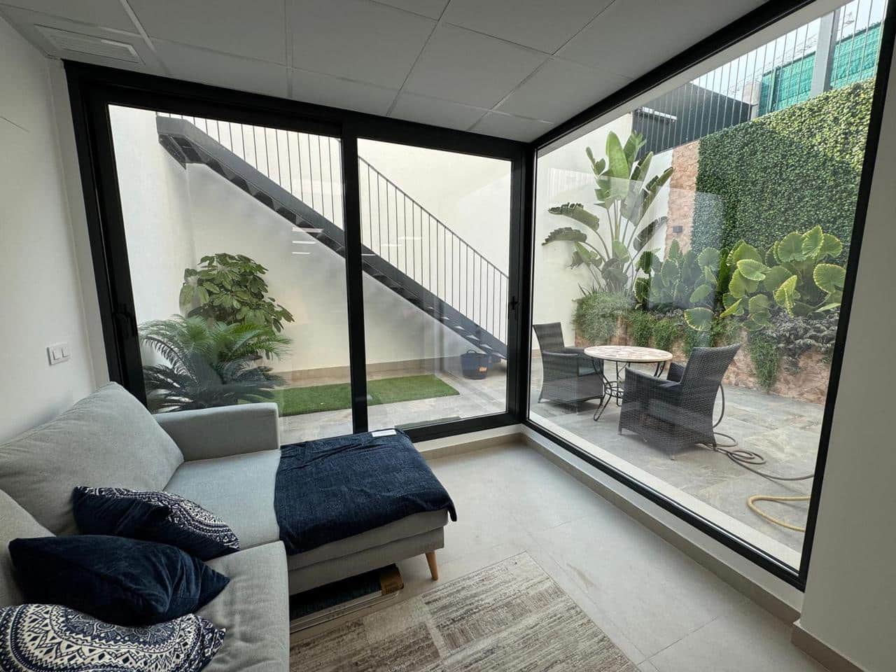 Chalet de 3 habitaciones en Finestrat en venta con piscina garaje - 825.000 € (Ref: 9200951)